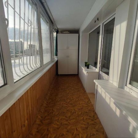 2-Х Комнатная Квартира В Центре На Ул.Бородина 107 Kostanaj Eksteriør bilde